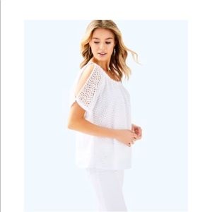 Lilly top-never worn